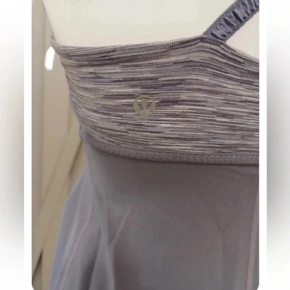 Lululemon BLUEARIS MAGNUM SPACE GRAY  TANK
TOP SIZE 4 - Picture 4 of 9